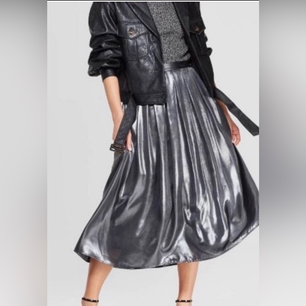MIDI skirt